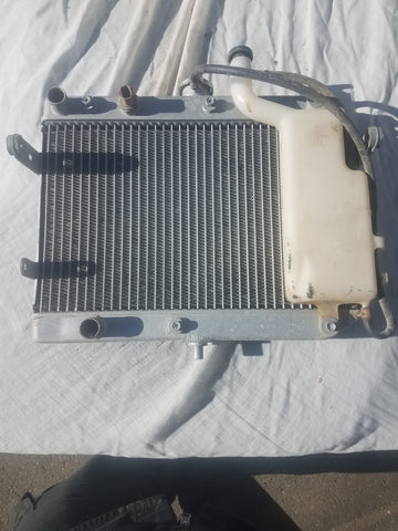 USED Suzuki LT-A500X Complete Radiator - with over Flow bottle